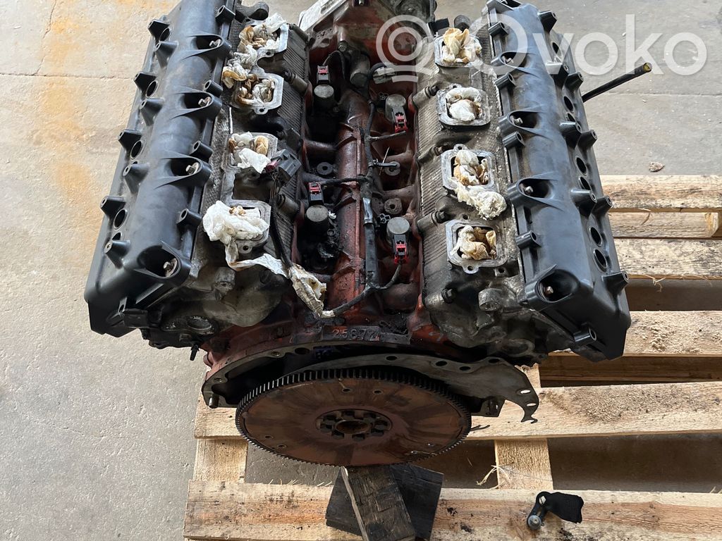 Variklis   2587
