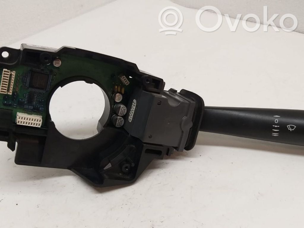 Volvo XC90 Wiper control stalk 