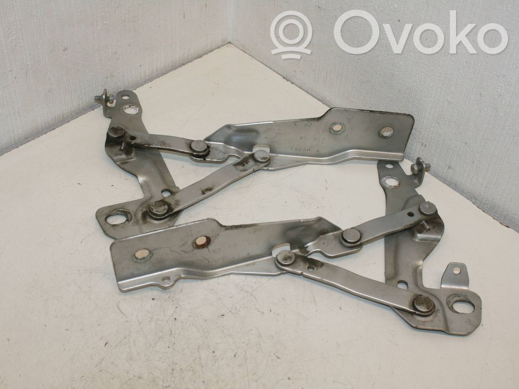 Dodge Caliber Engine bonnet/hood hinges 
