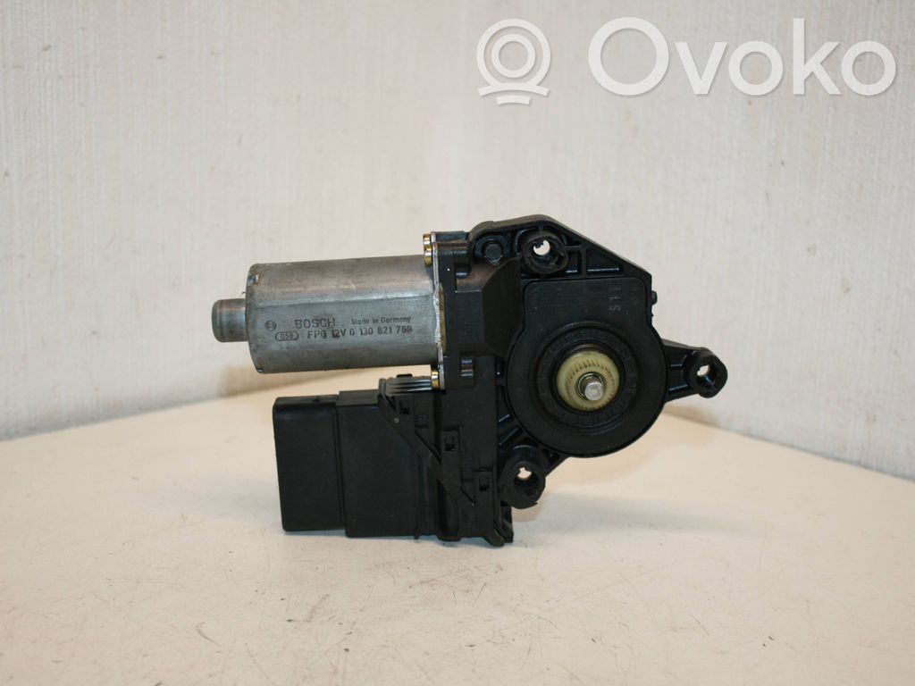 Volkswagen Golf IV Silniczek podnoszenia szyby drzwi tylnych 