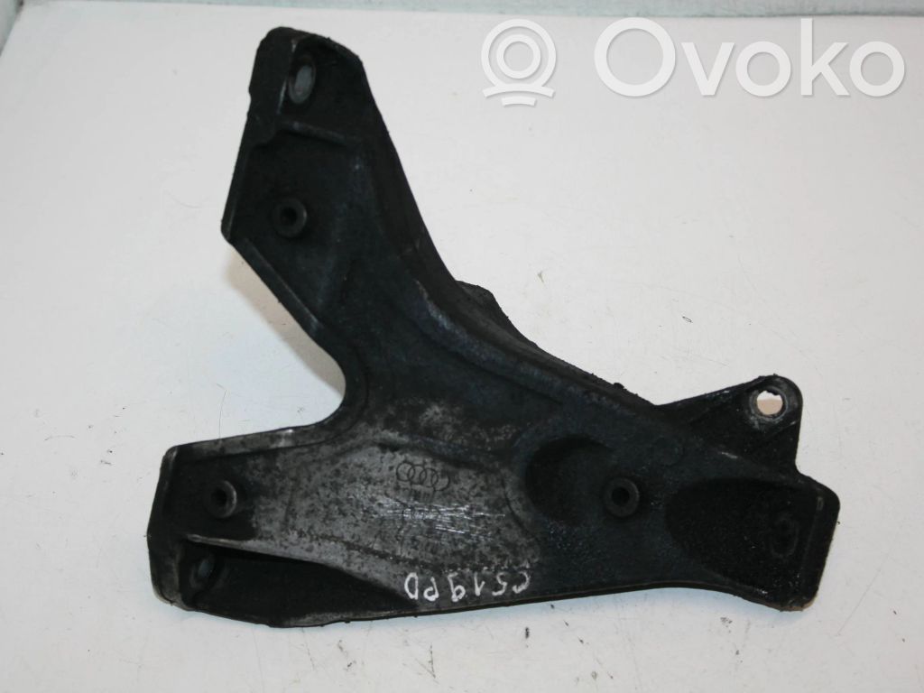 Audi A4 S4 B7 8E 8H Engine mounting bracket 