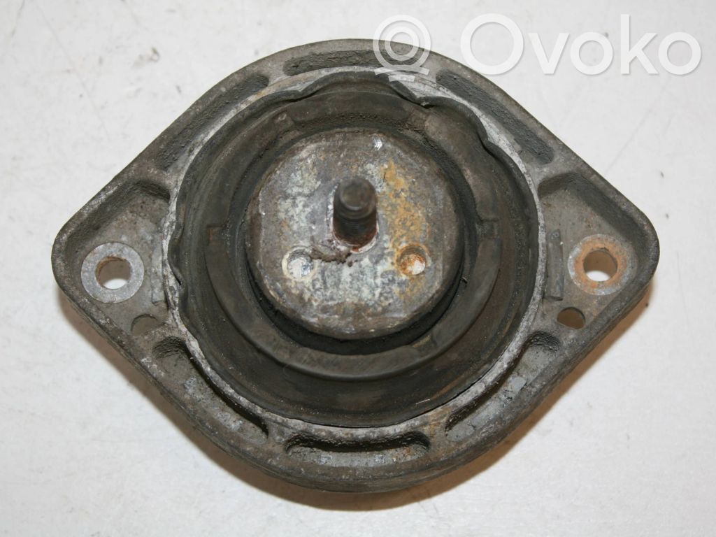 BMW X3 E83 Engine mount bracket 