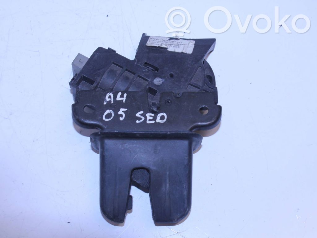 Audi A4 S4 B7 8E 8H Tailgate/trunk/boot lock/catch/latch 