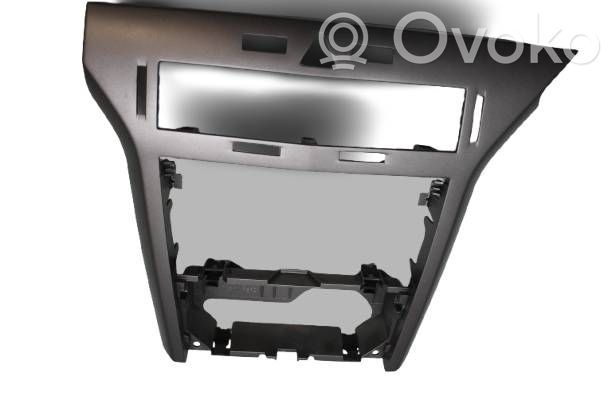 Opel Astra H Radio/GPS head unit trim 