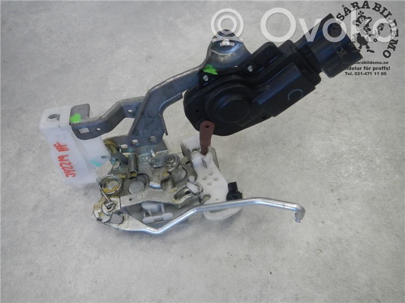Citroen C1 Priekšpusē slēdzene 