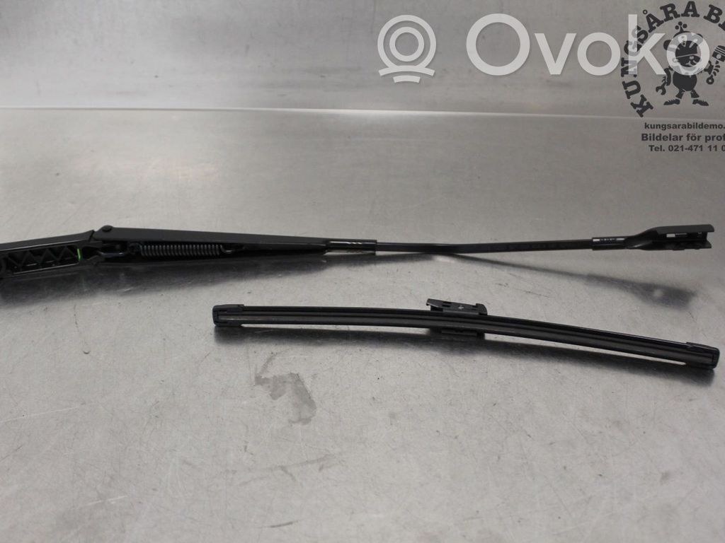 Audi A1 Wischerarm vorne 