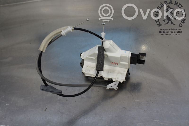 Citroen C4 Cactus Front door lock 