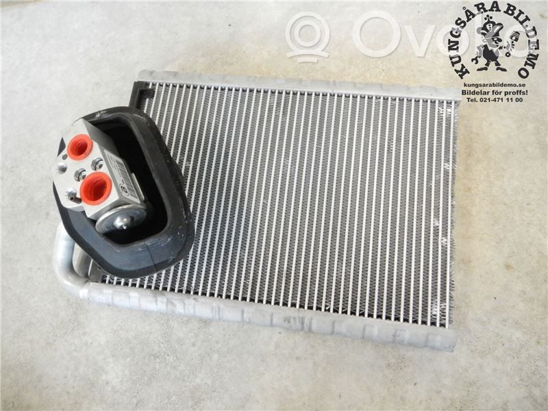 Audi A4 S4 B8 8K Pečiuko radiatorius 