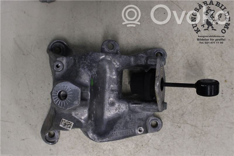 Audi A4 S4 B9 Engine mounting bracket 