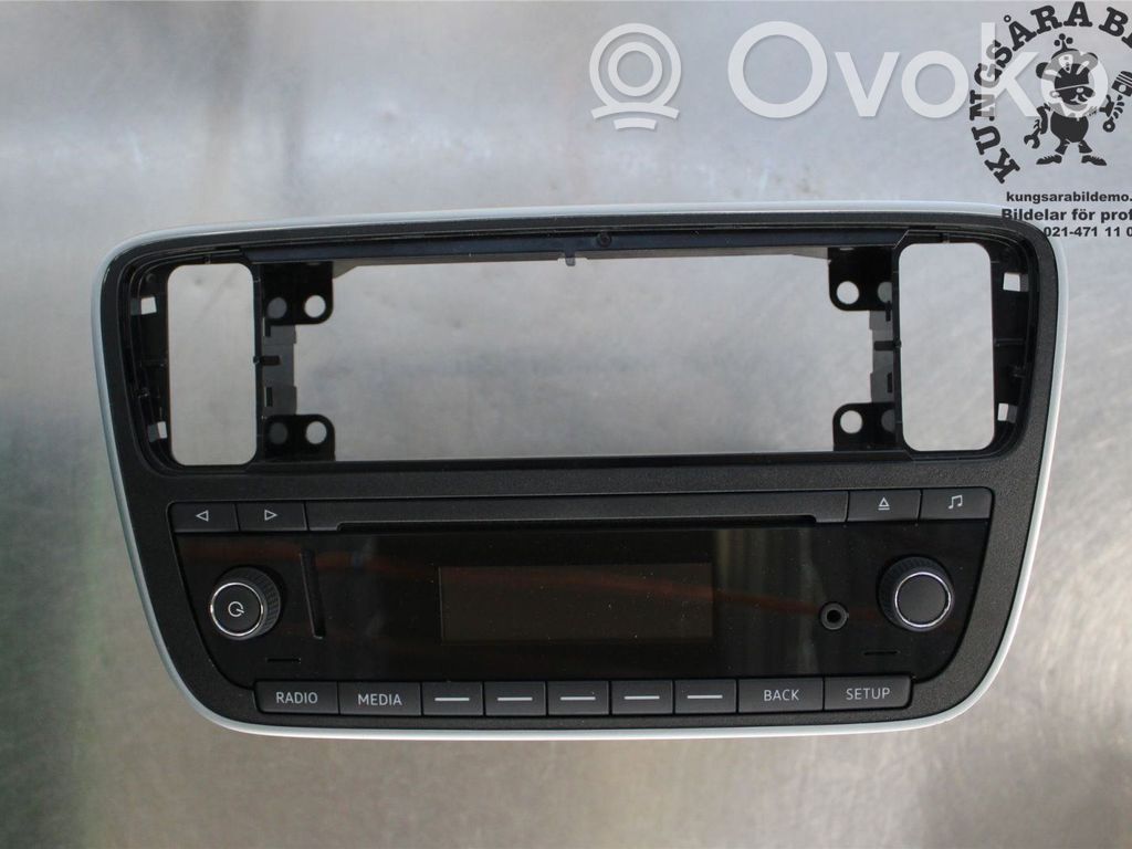 Skoda Citigo Panel / Radioodtwarzacz CD/DVD/GPS 