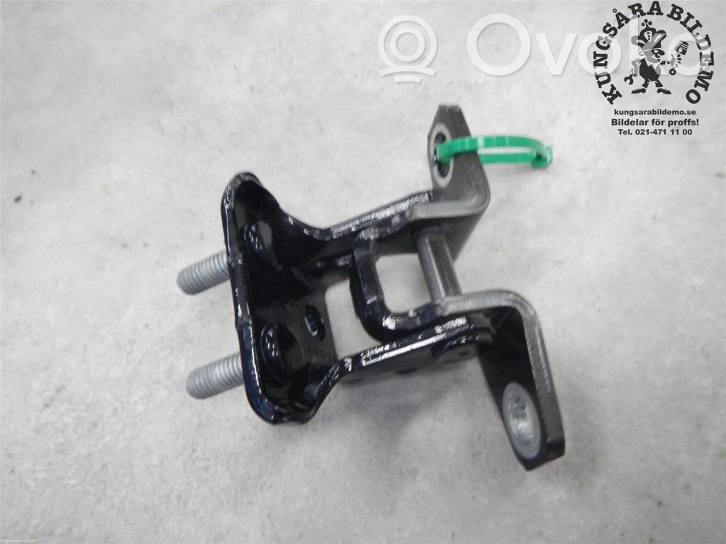 Mitsubishi Outlander Rear door upper hinge 