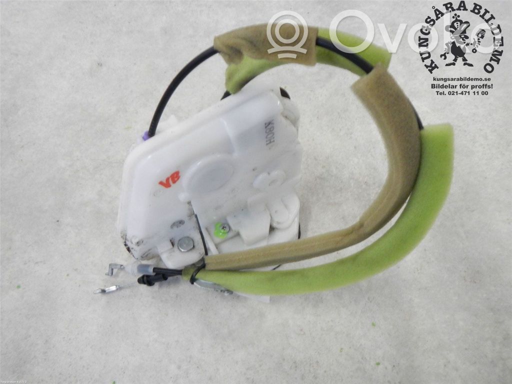 Mazda 3 III Rear door lock 