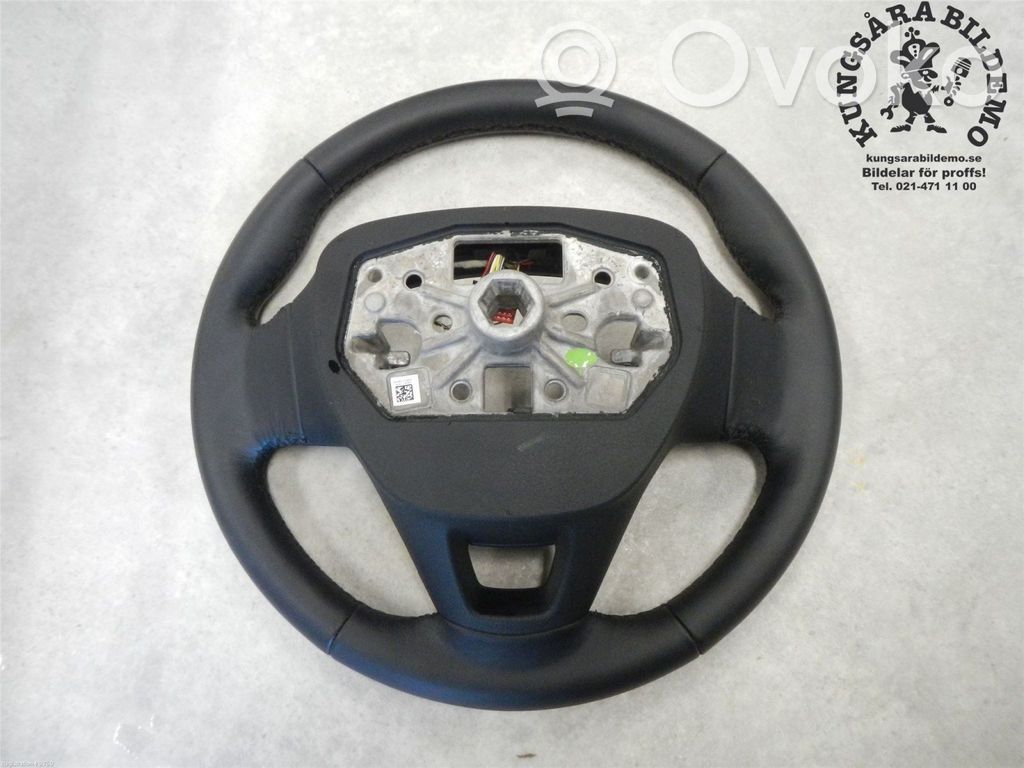 Ford Transit Courier Ohjauspyörä 