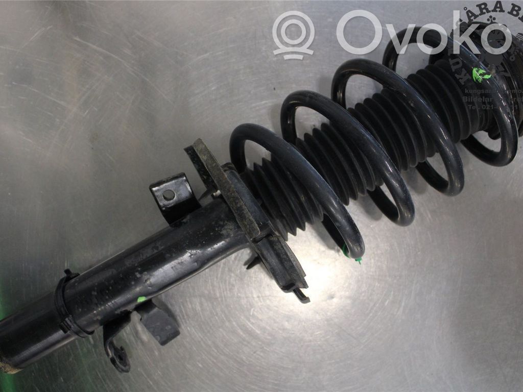 Ford Focus Front shock absorber with coil spring 
