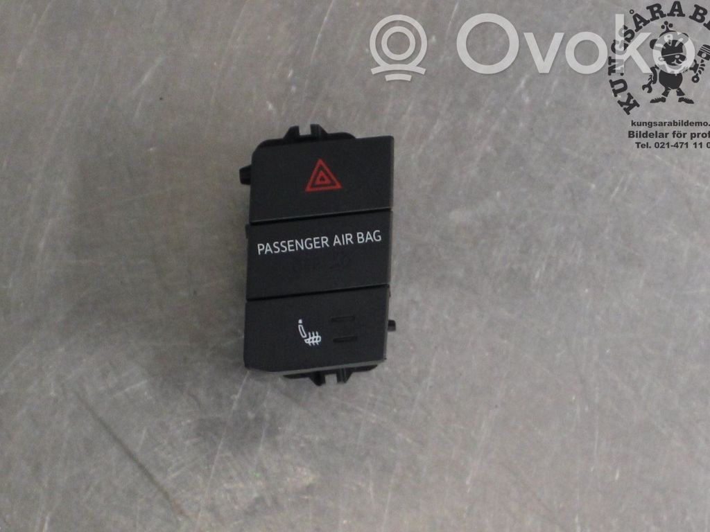 Volkswagen Up Botón interruptor de luz de peligro 