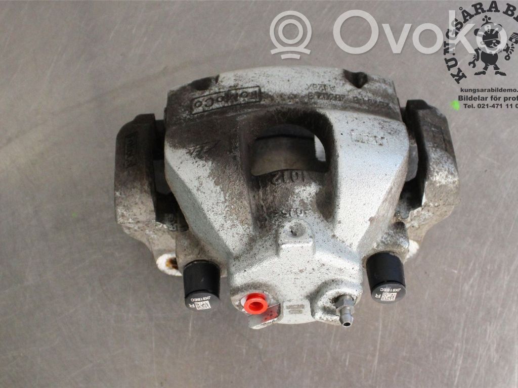 Ford Focus Передний суппорт 