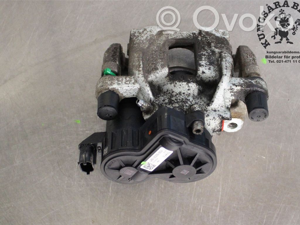 Ford Focus Задний суппорт 
