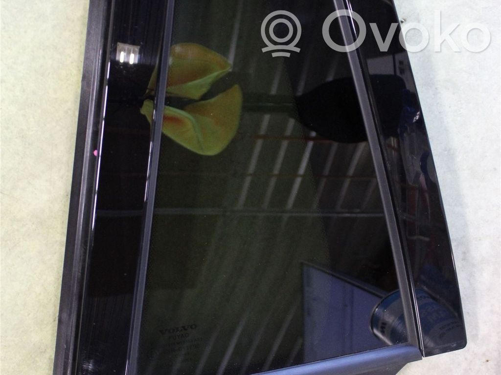 Volvo V60 Ventanilla de ventilación de la puerta trasera 