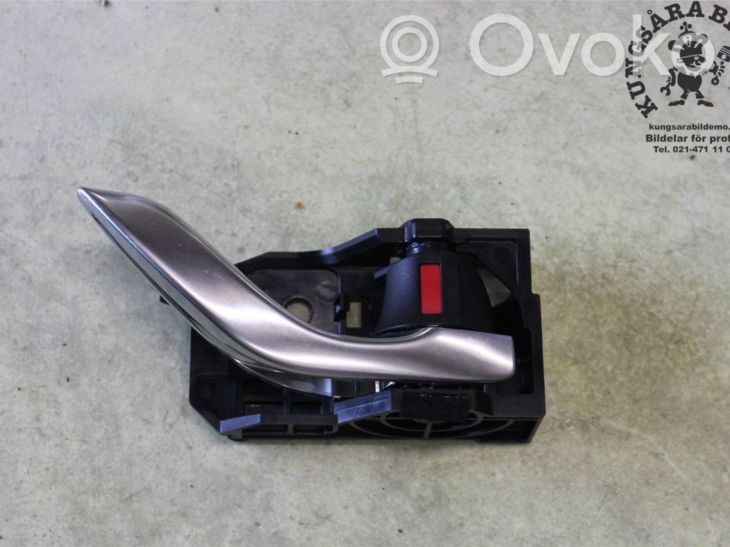 Mazda 6 Front door interior handle 