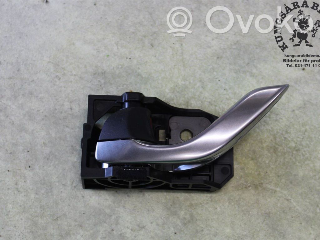 Mazda 6 Front door interior handle 