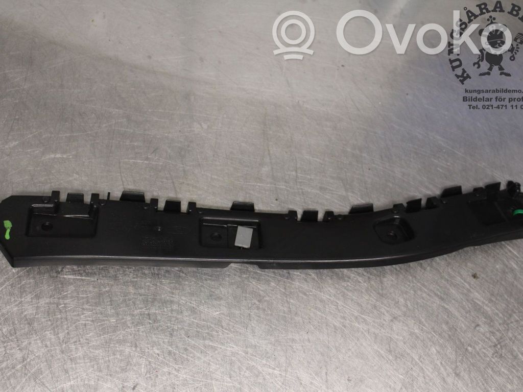 Ford Kuga II Rear bumper mounting bracket 