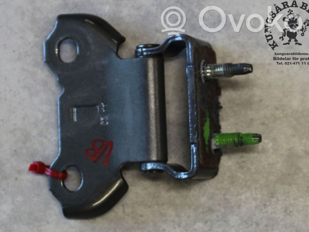 Toyota Corolla E210 E21 Tailgate/trunk/boot hinge 