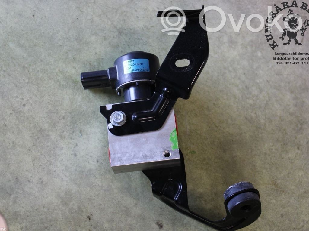 Toyota RAV 4 (XA50) Air conditioning (A/C) expansion valve 