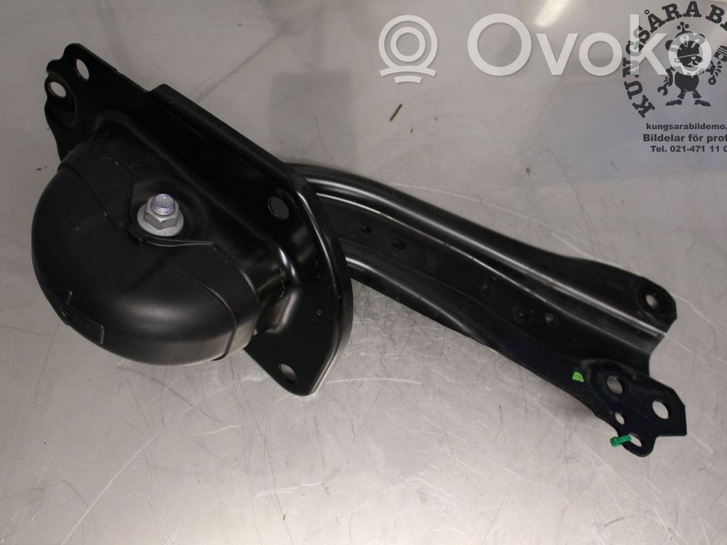 Toyota Corolla E210 E21 Querlenker hinten 