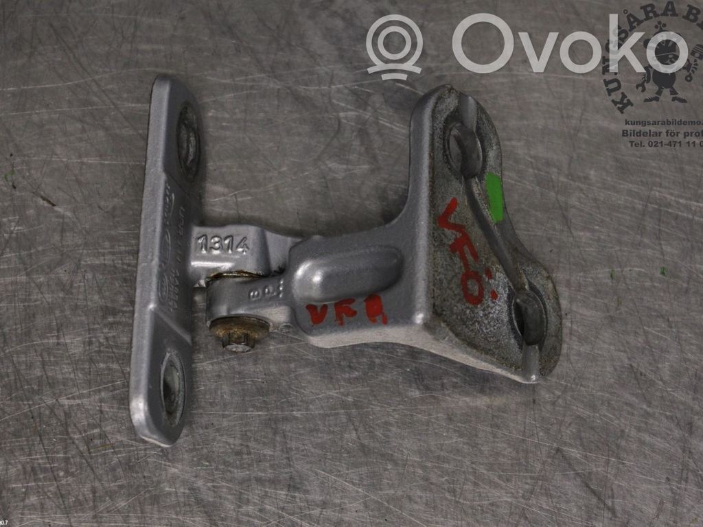 Land Rover Range Rover Sport L494 Cerniera superiore della portiera anteriore 