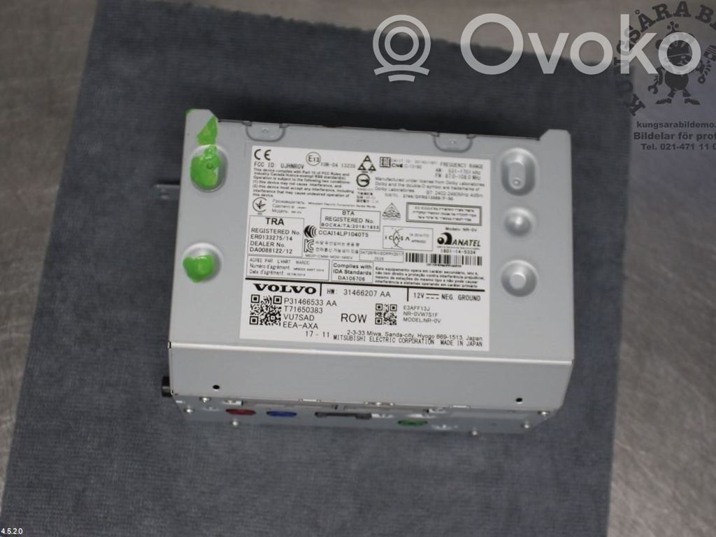 Volvo XC90 Panel radia 