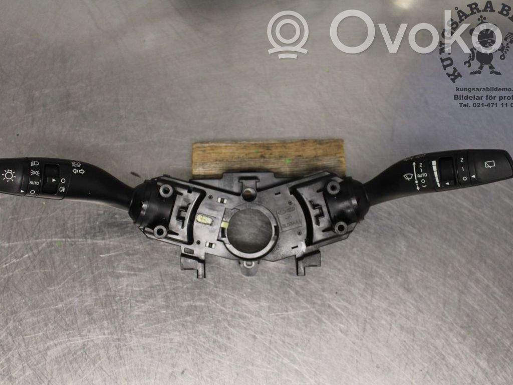 KIA Pro Cee'd III Commodo, commande essuie-glace/phare 