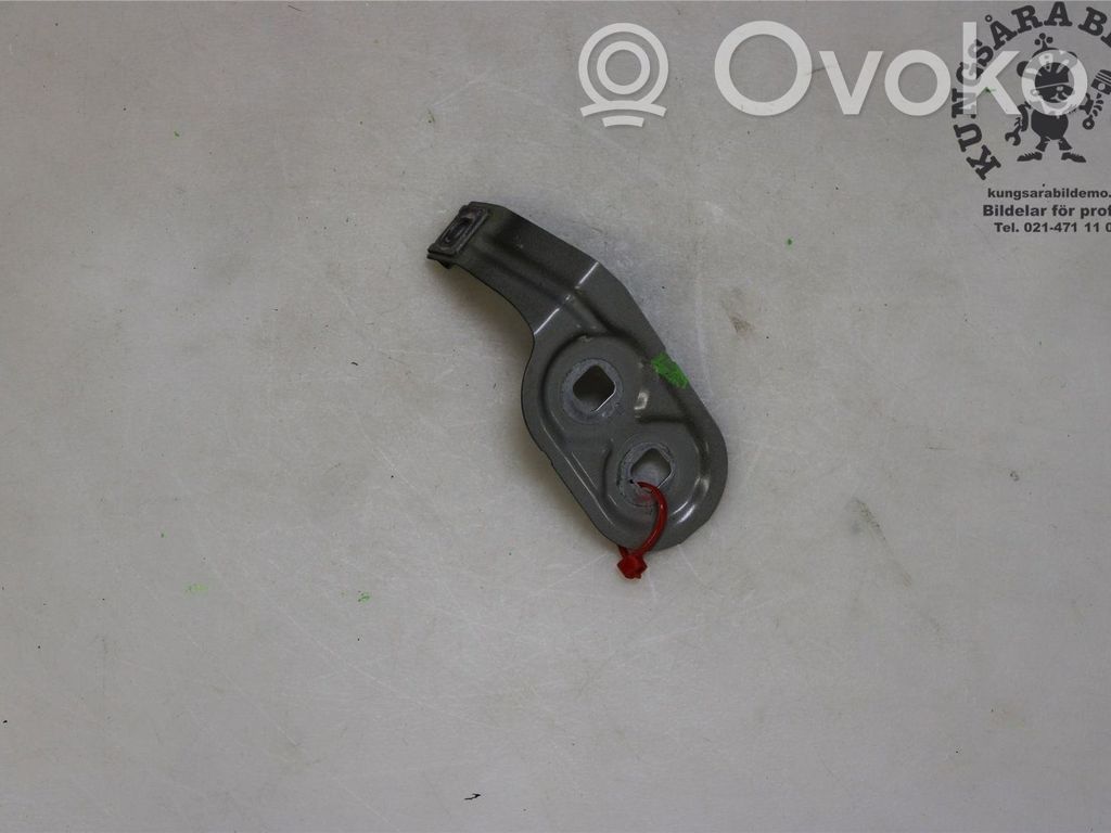 BMW 5 F10 F11 Uchwyt / Mocowanie błotnika przedniego 