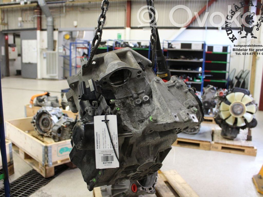 Volkswagen Golf VIII Automatic gearbox 