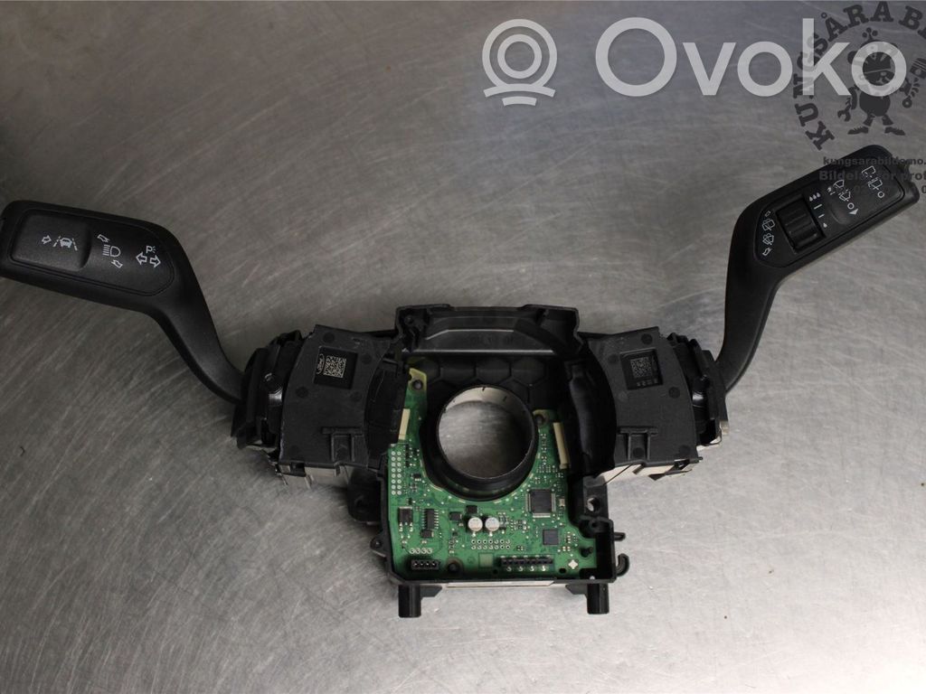 Ford Focus Commodo, commande essuie-glace/phare 