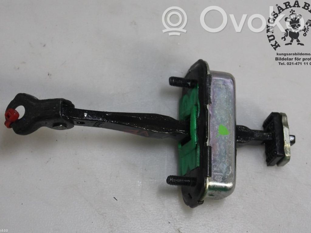 KIA Optima Etuoven pidätin 