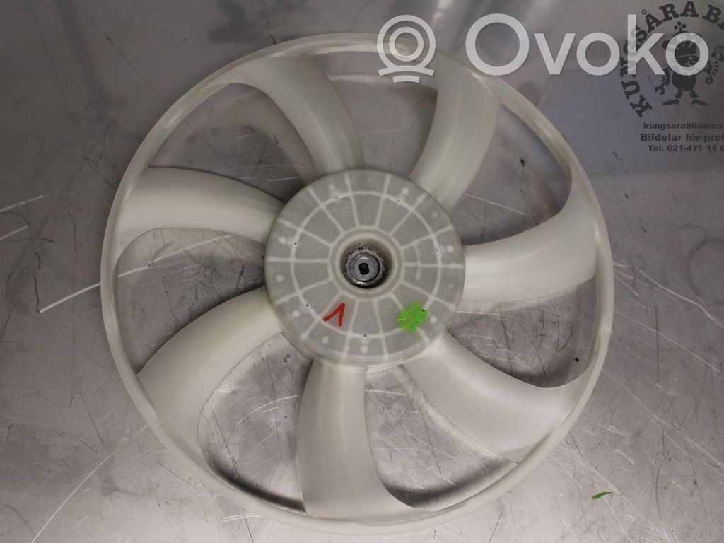 Toyota Corolla E210 E21 Крыльчатка вентилятора 