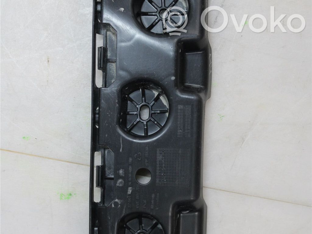 Skoda Fabia Mk4 (6VA) Uchwyt / Mocowanie zderzaka tylnego 