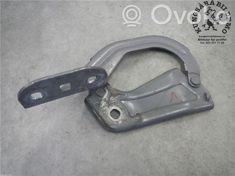 Ford Focus Dzinēja pārsega eņģe (-es) 