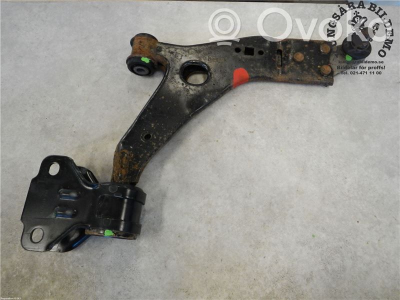 Ford Kuga II Querlenker Achsschenkel vorne 