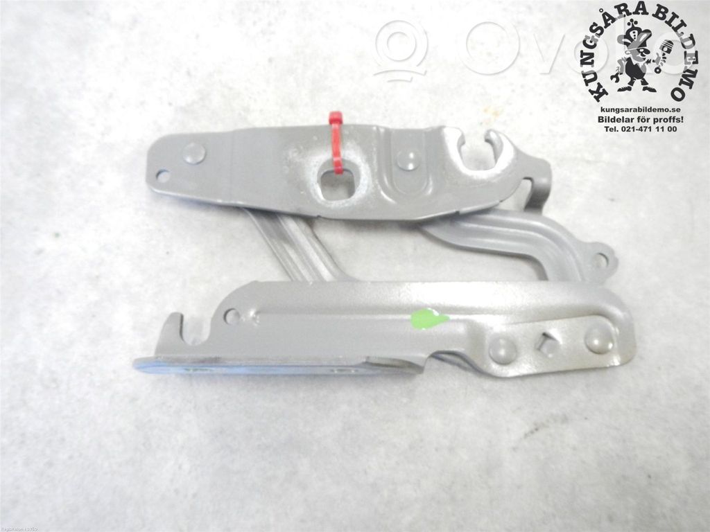 Ford Fiesta Zawiasy pokrywy / maski silnika 