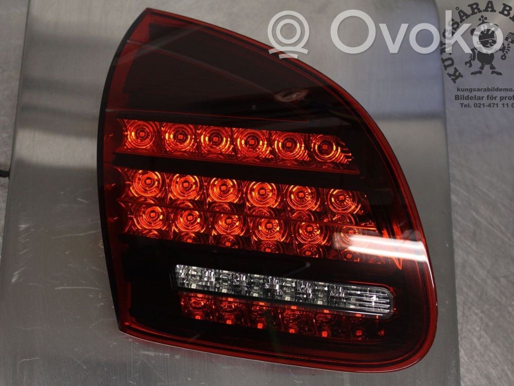 Porsche Cayenne (9PA) Lampă spate în capacul portbagajului 