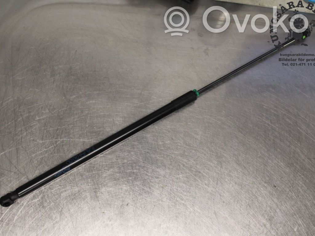 Ford Puma Tailgate strut 