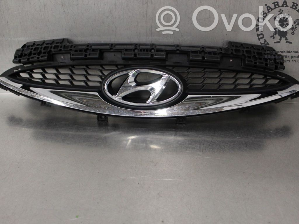 Hyundai ix20 Etupuskurin alempi jäähdytinsäleikkö 