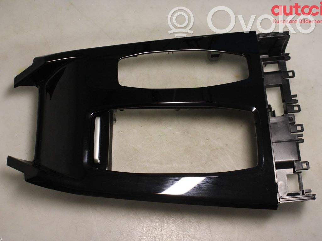 Moldura del panel   85B863051A69D,85B863051A,85B863051A
