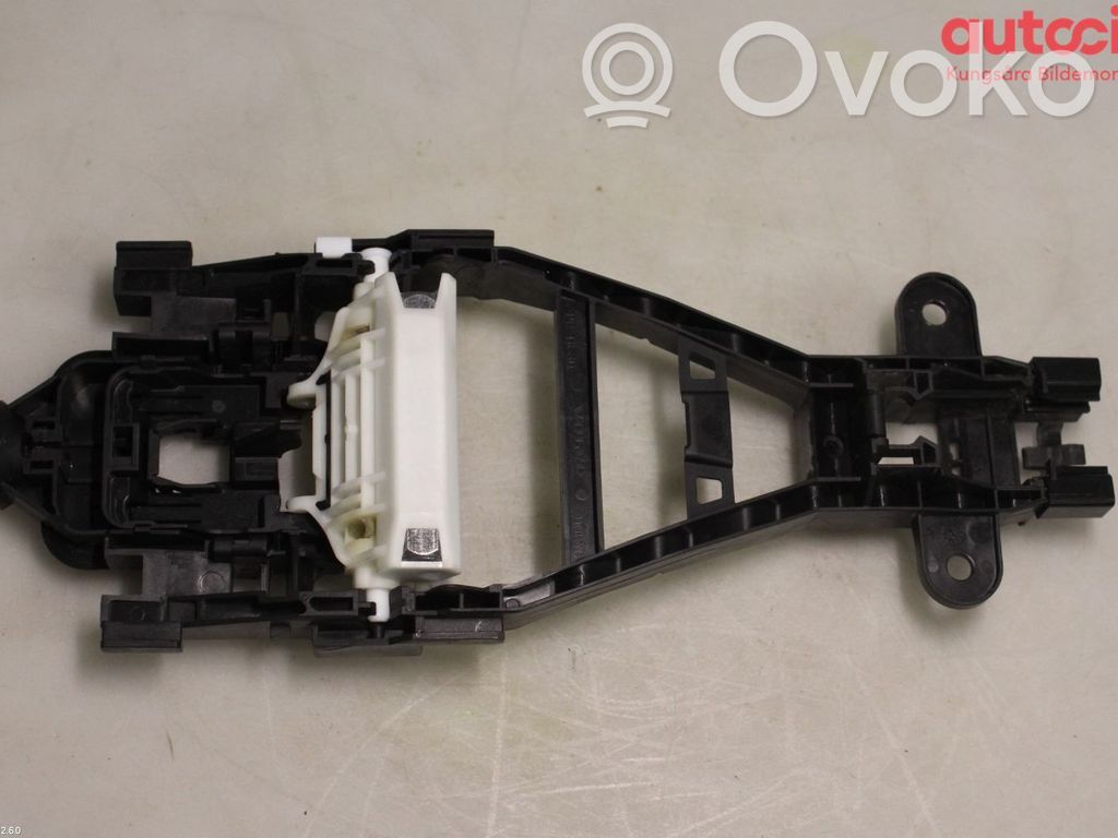 Volvo XC40 Klamka zewnętrzna drzwi przednich 
