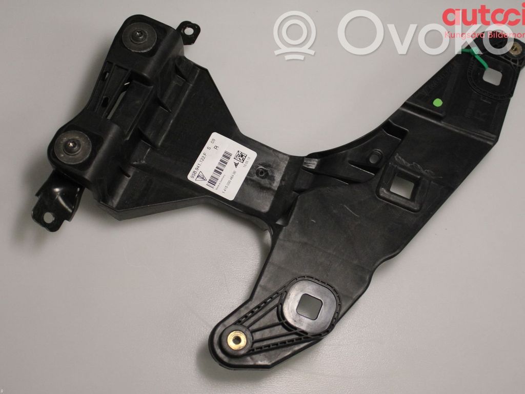 Porsche Macan (95B) Moulure sous phares 
