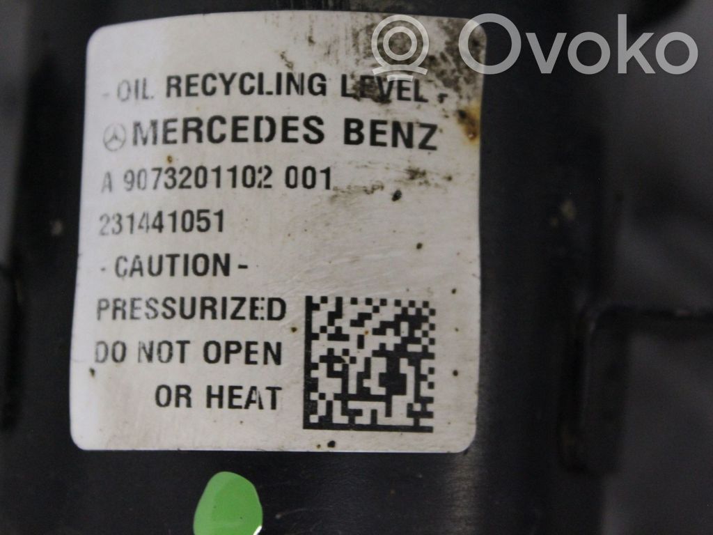 Mercedes-Benz Sprinter W907 W910 Amortyzator przedni