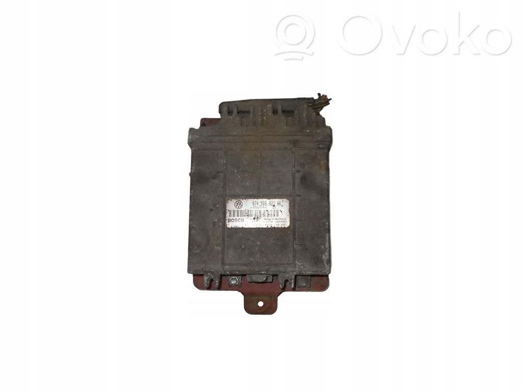 Volkswagen II LT Engine control unit/module 