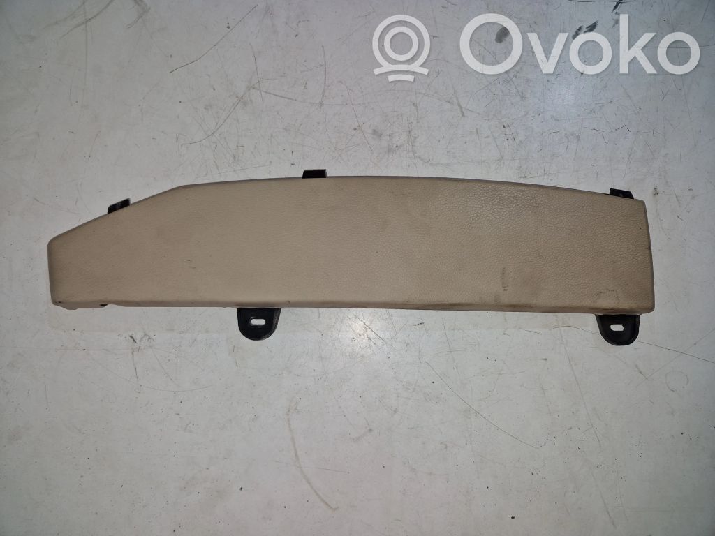 Armlehne   E082056521