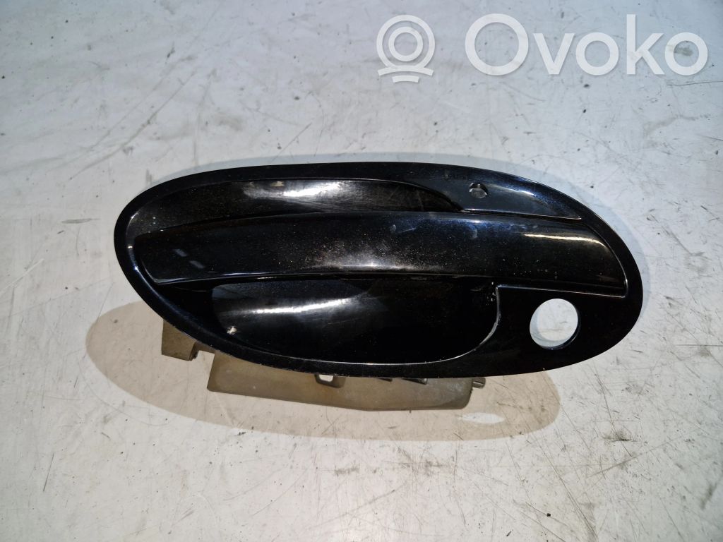 BMW 7 E65 E66 Etuoven ulkokahva 